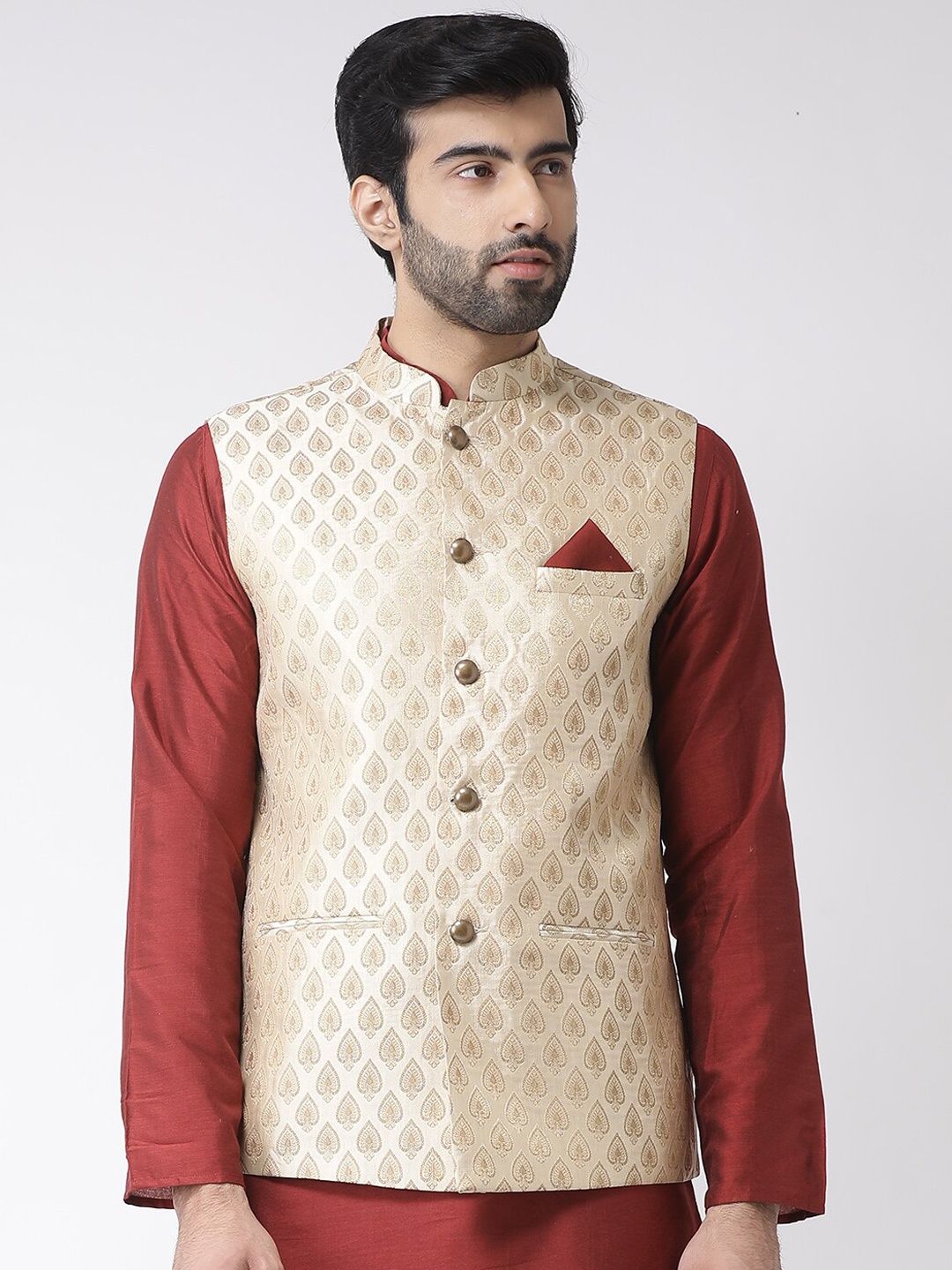 

KISAH Men Textured Zari Regular Fit Nehru Jacket, Gold