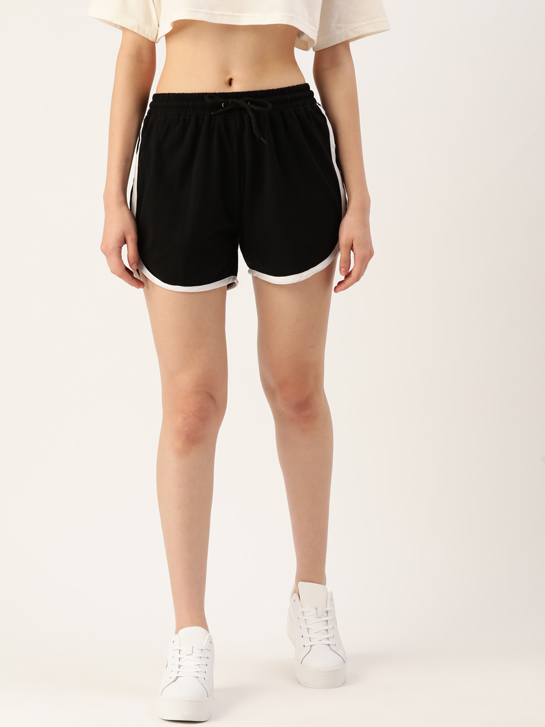 

Alsace Lorraine Paris Women Regular Fit Hot Pants, Black