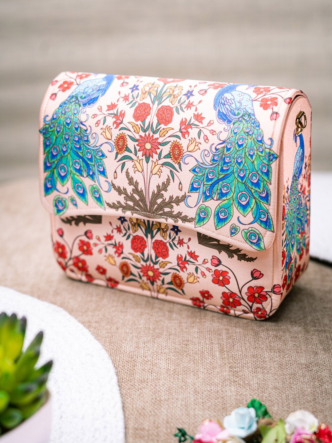 

NR By Nidhi Rathi Women Printed Fabric Foldover Clutch, Peach