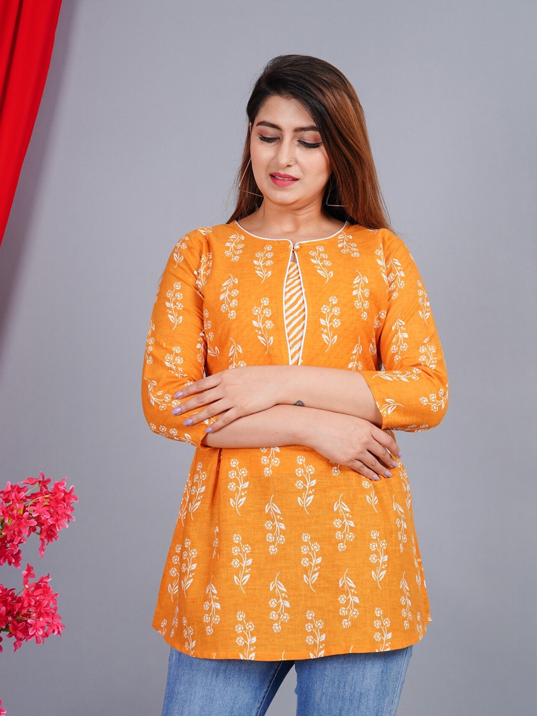 

SkyaSia Floral Printed Keyhole Neck Cotton Peplum Top, Yellow