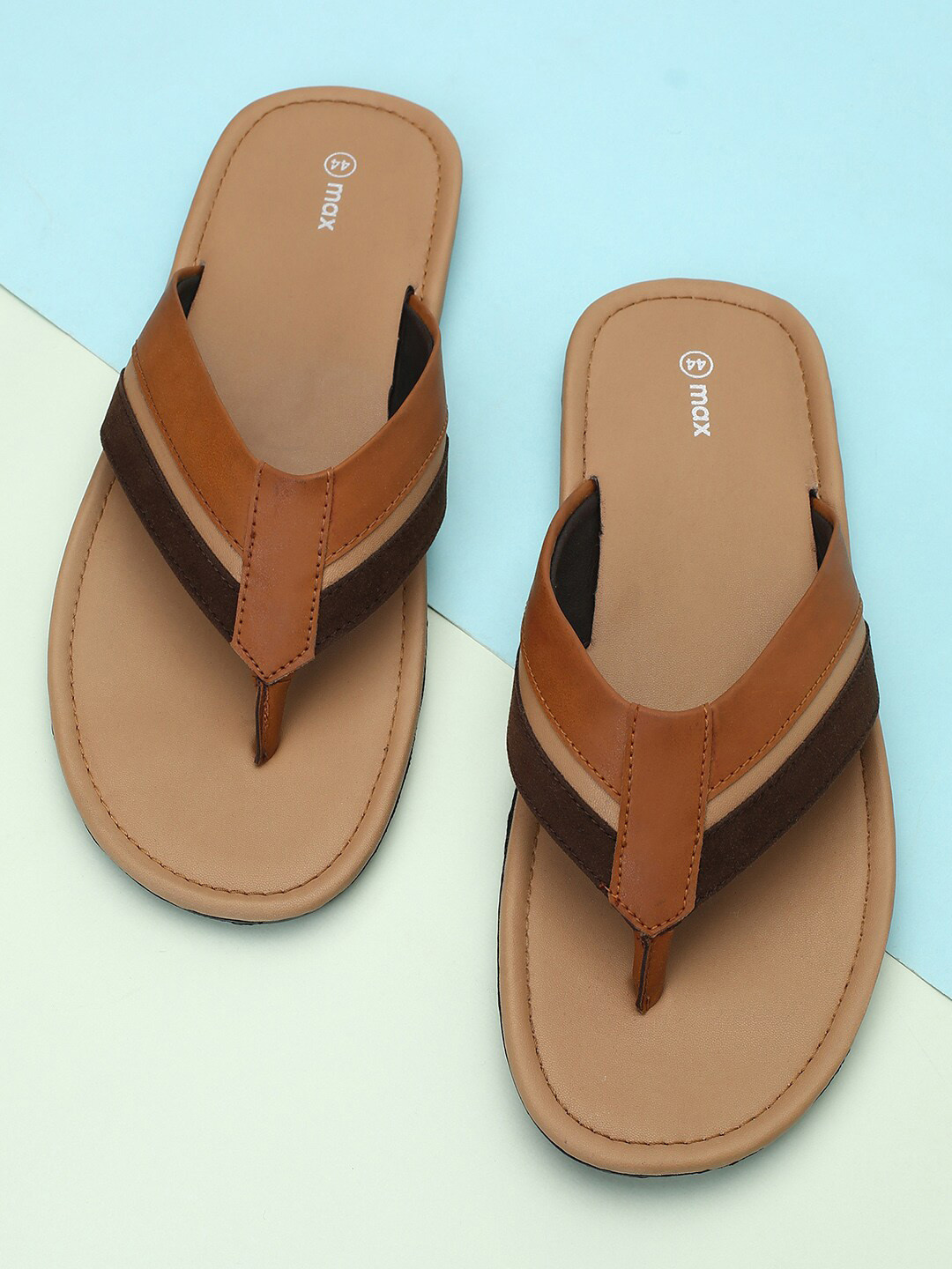 

max Men Striped Slip-On Flip-Flops, Tan