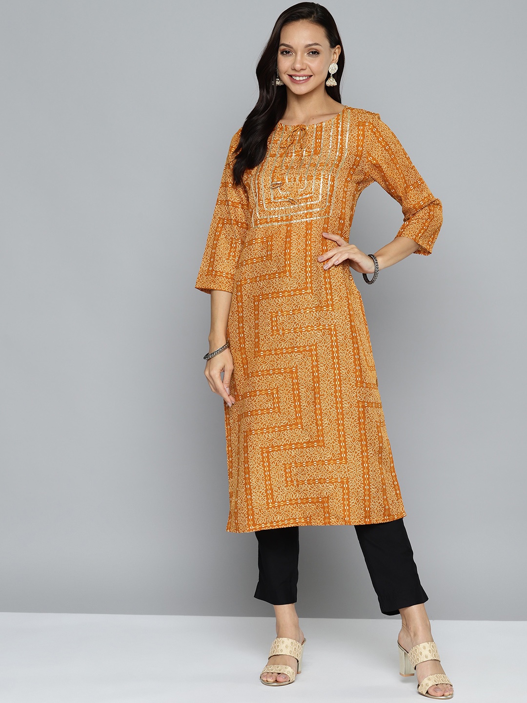 

HERE&NOW Women Ethnic Motifs Printed Gotta Patti Kurta, Yellow