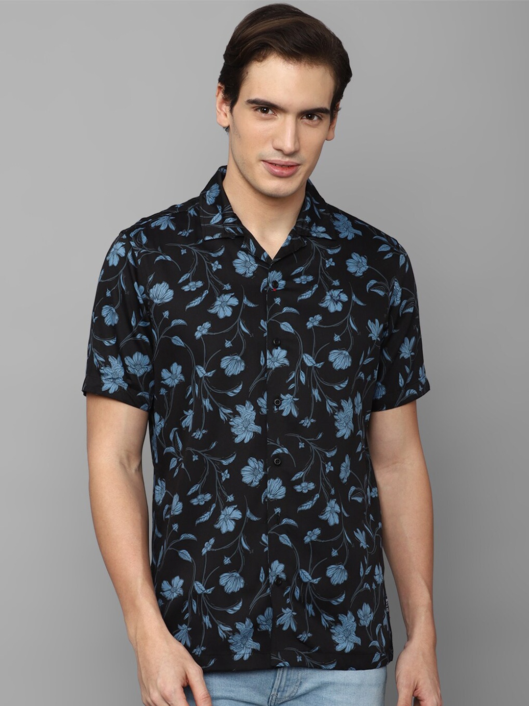 

Allen Solly Sport Spread Collar Slim Fit Floral Printed Cotton Casual Shirt, Black