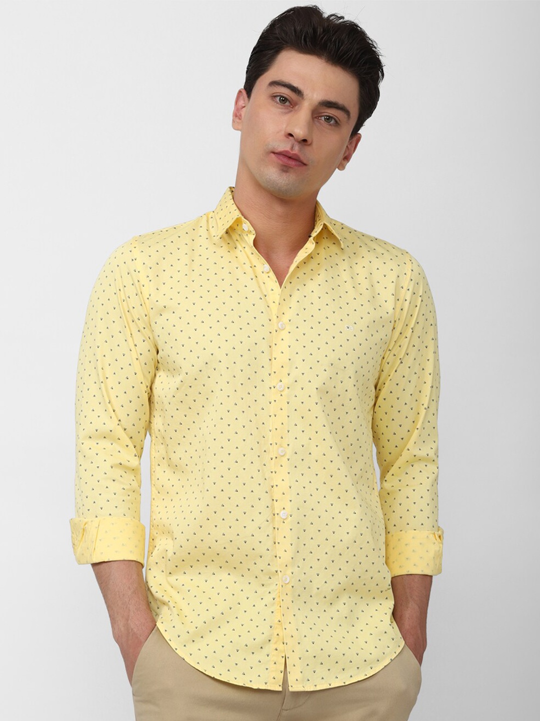 

Peter England Casuals Slim Fit Opaque Micro Ditsy Printed Pure Cotton Casual Shirt, Yellow