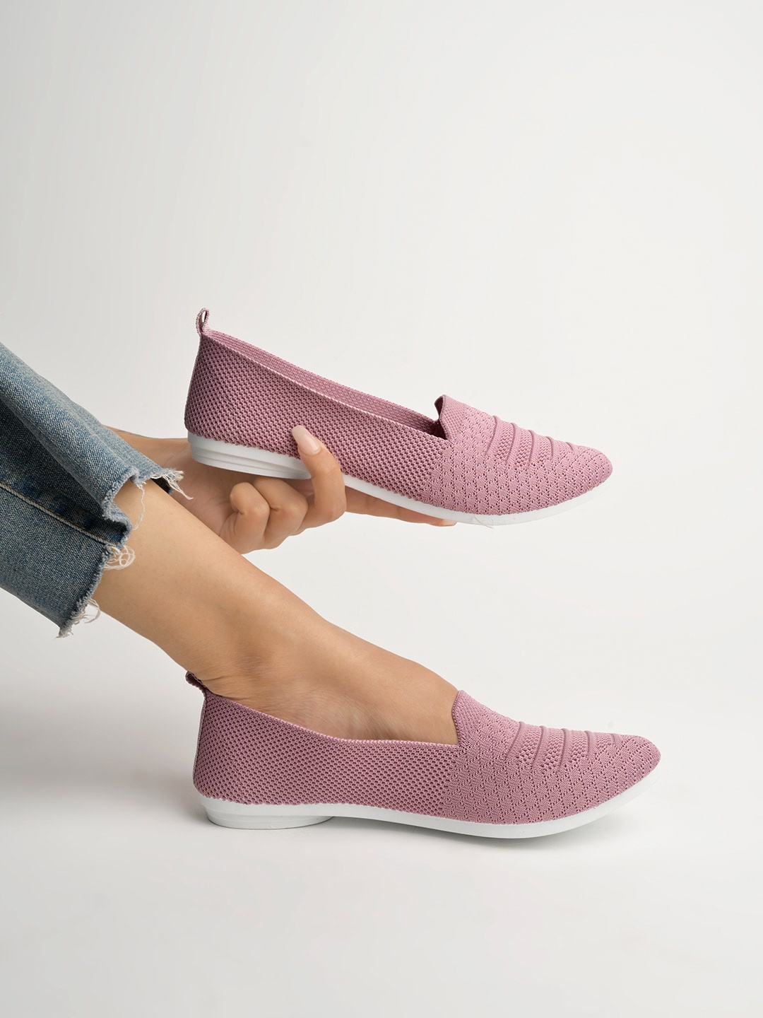 

Shoetopia Women Woven Design Ballerinas, Mauve