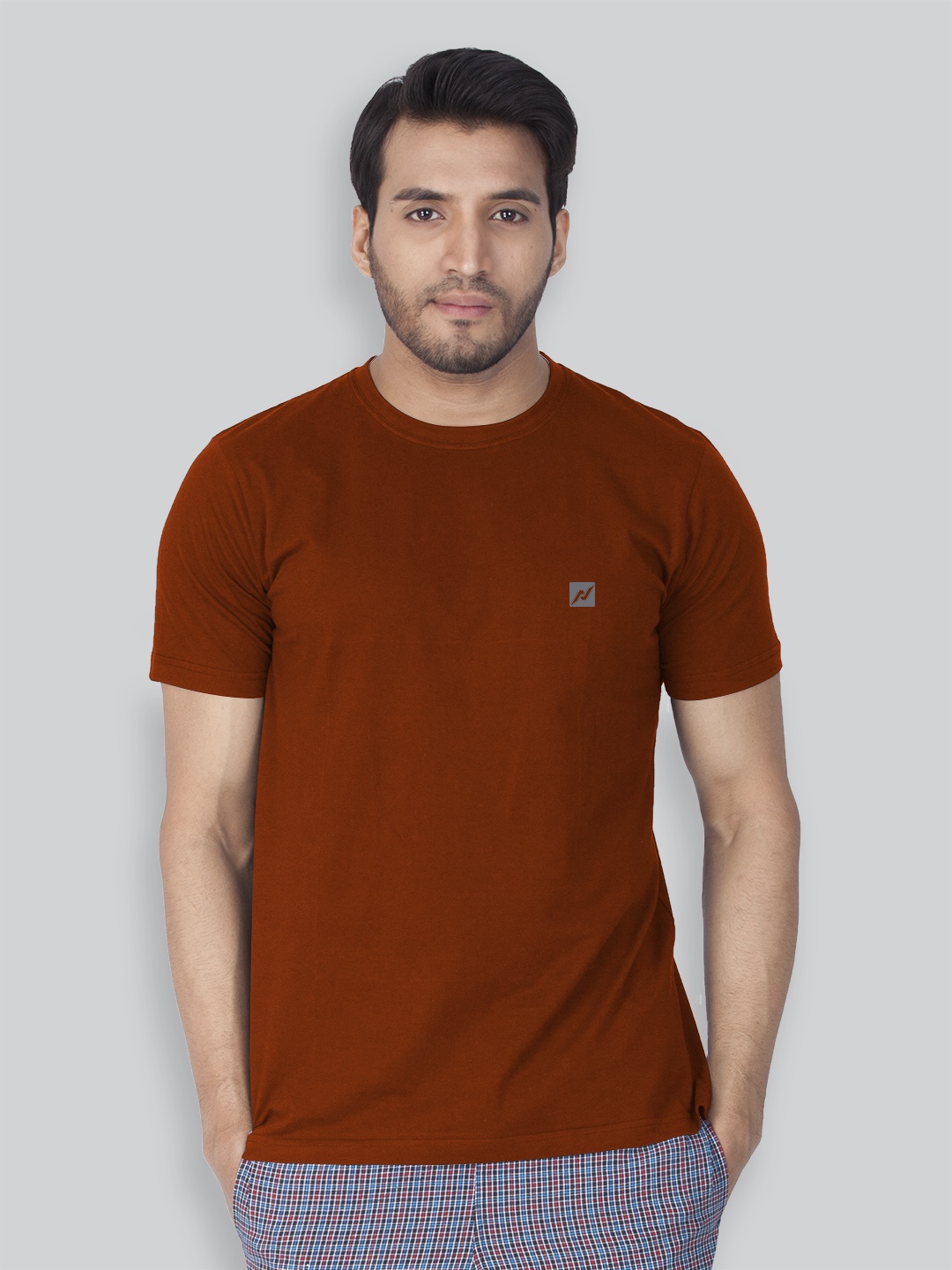 

LUX NITRO Men Anti Odour Regular Fit Cotton Blend T-shirt, Maroon