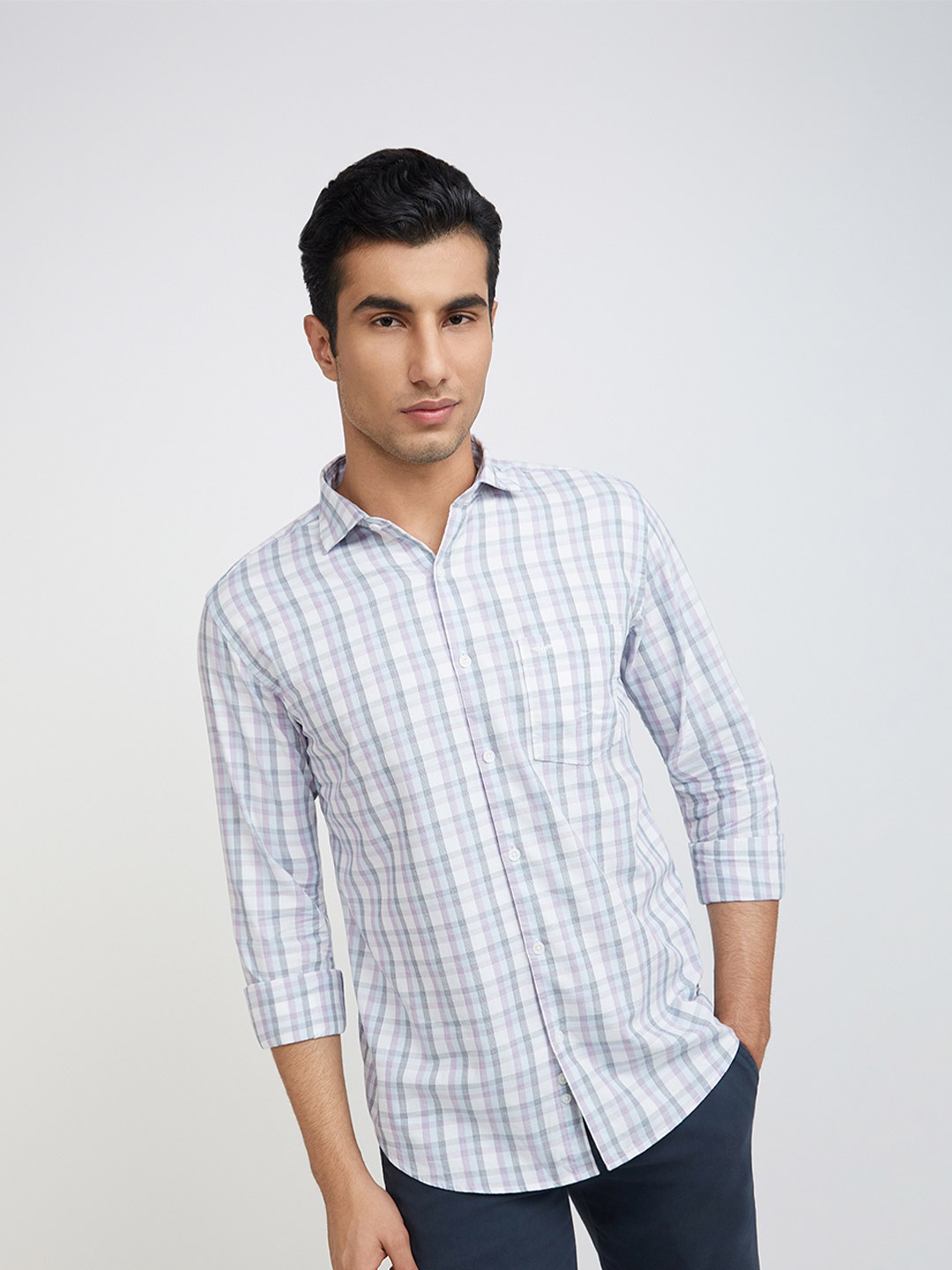 

Park Avenue Men Pure Cotton Slim Fit Checked Casual Shirt, Violet