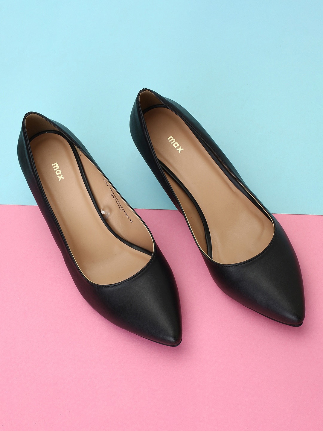 

max Pointed Toe Kitten Heel Pumps, Black