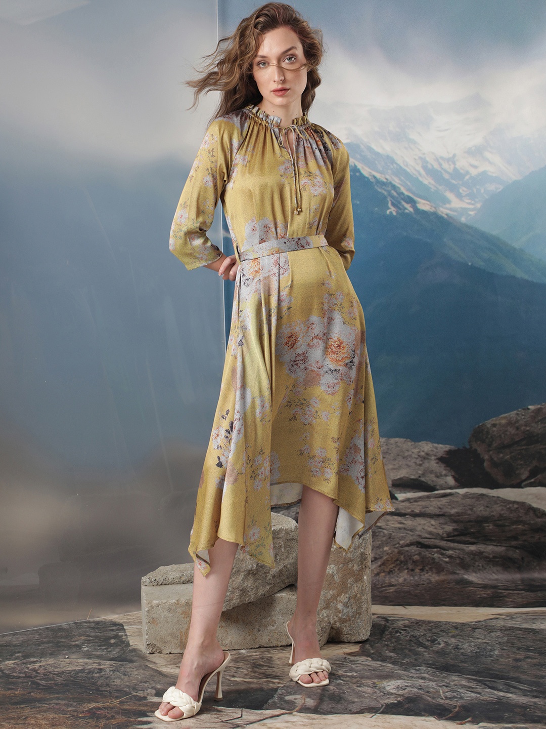 

RAREISM Floral Printed Tie-Up Neck Fit And Flare Midi Dress, Yellow