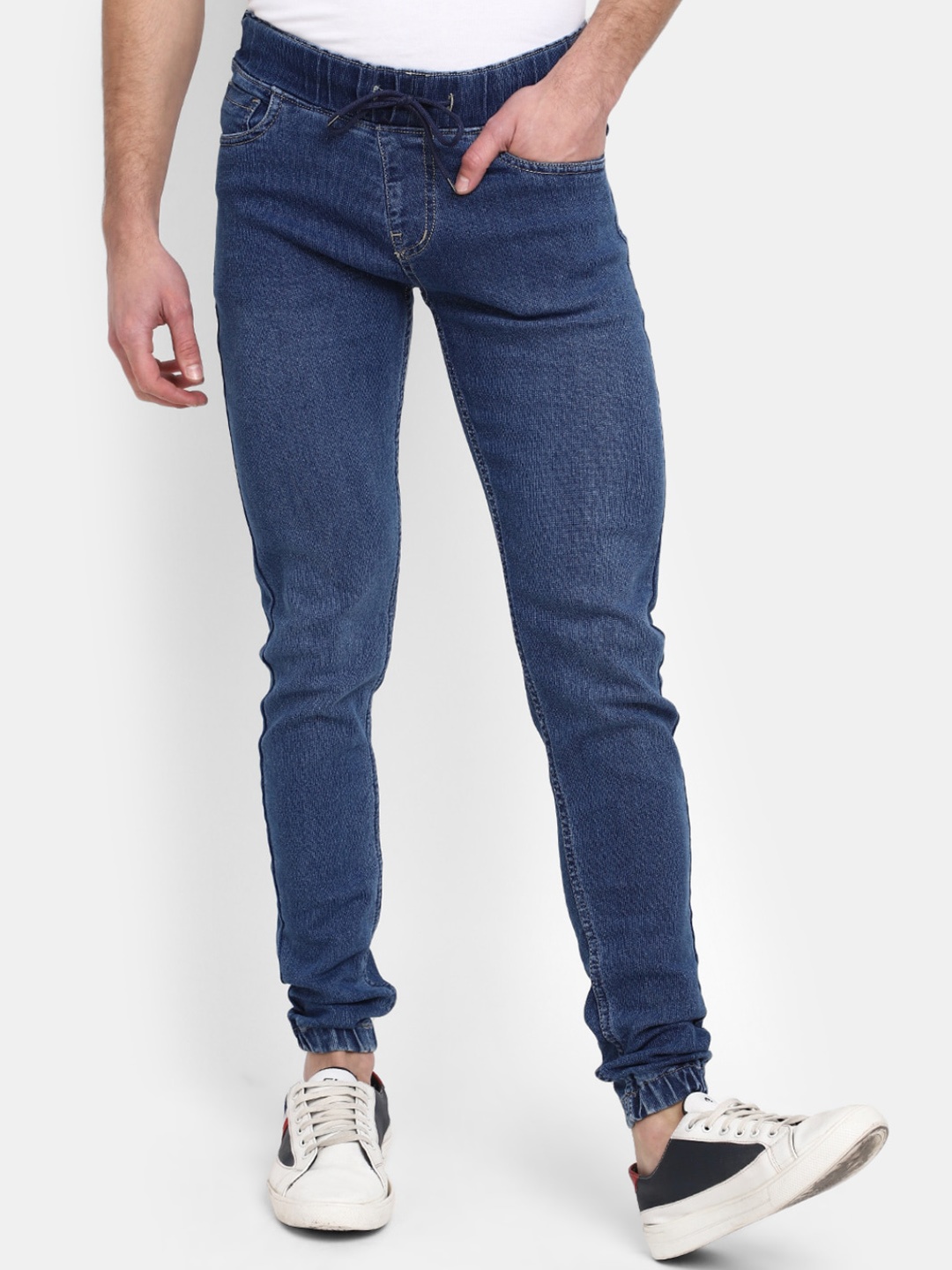 

V-Mart Men Classic Mid-Rise Cotton Jeans, Blue
