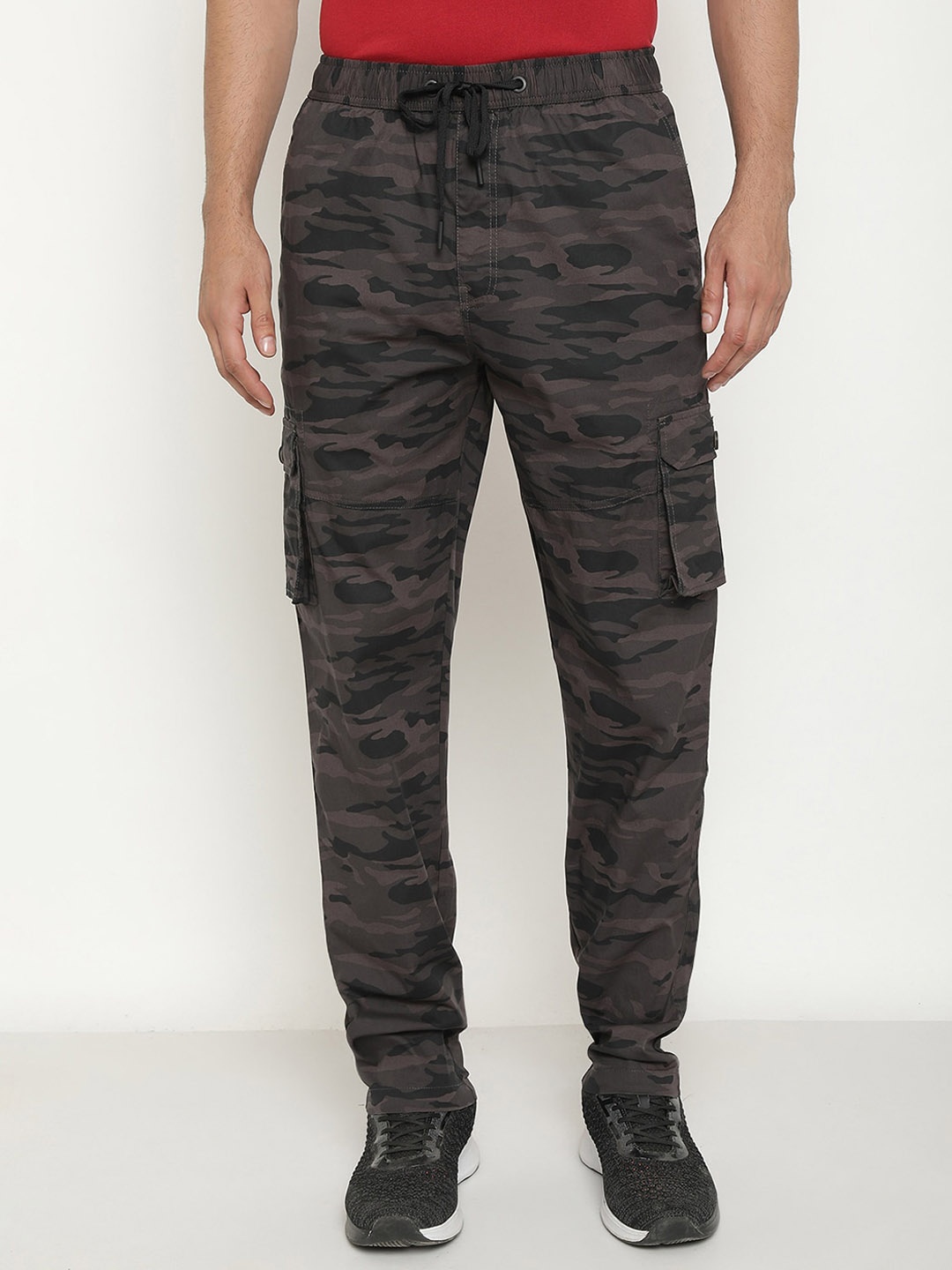 

Octave Men Mid-Rise Cotton Track Pants, Brown
