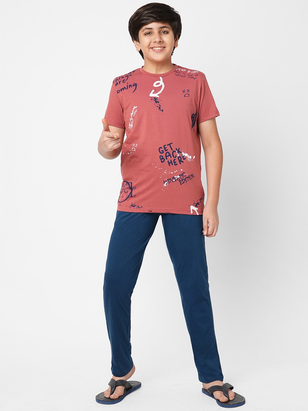 

Sweet Dreams Boys Printed Short Sleeves Night Suit, Pink