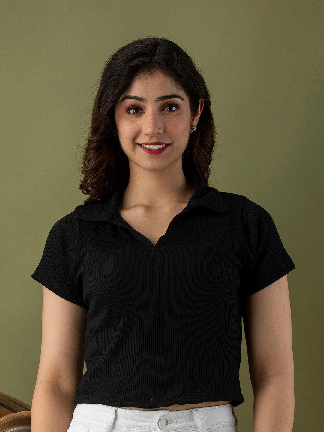 

Mialo fashion Self Design Shirt Collar Knitted Fitted Crop Top, Black