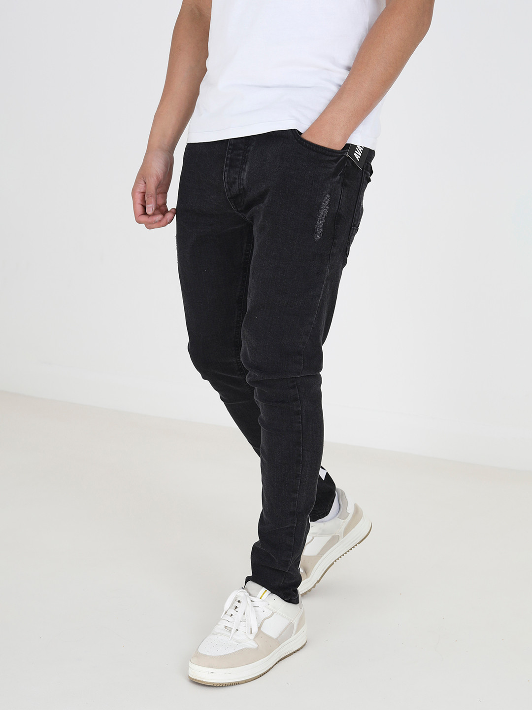 

BRAVE SOUL Men Skinny Fit Cat Scratches Printed Back Detail Jeans, Charcoal