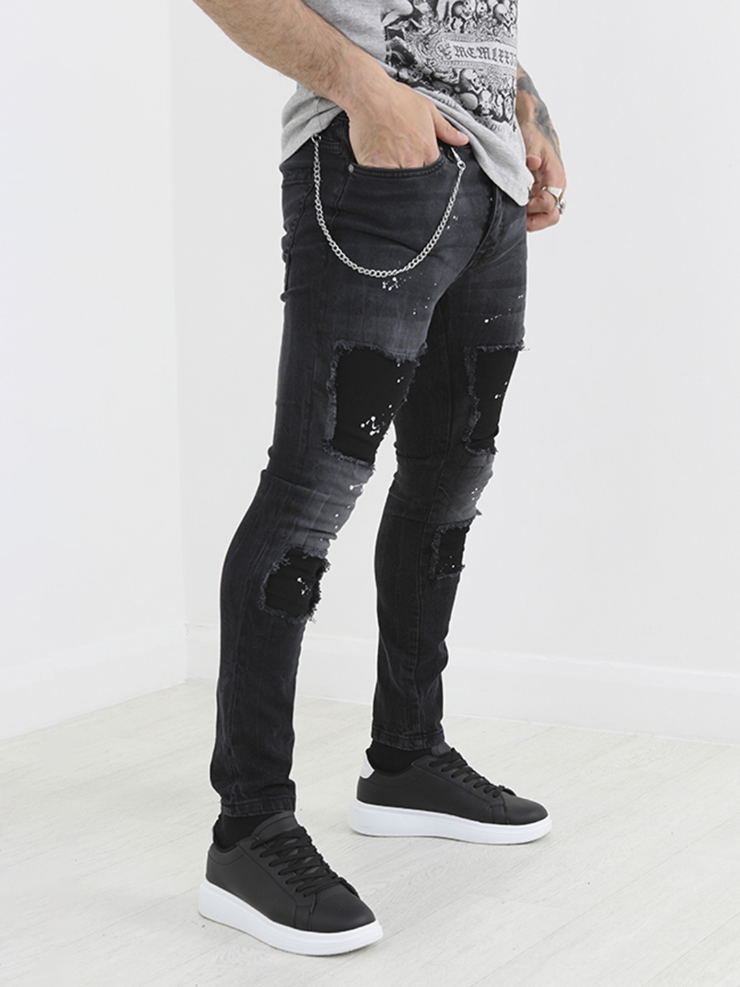 

BRAVE SOUL Men Skinny Fit Mildly Distressed Light Fade Printed Stretchable Jeans, Charcoal