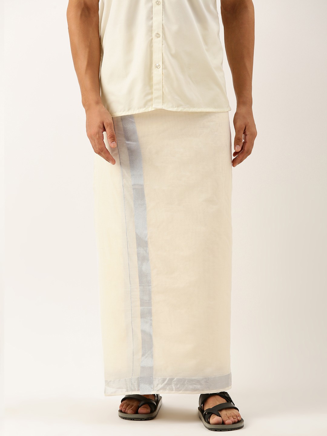 

THANGAMAGAN Men Pure Cotton Fancy Border Dhoti, Off white