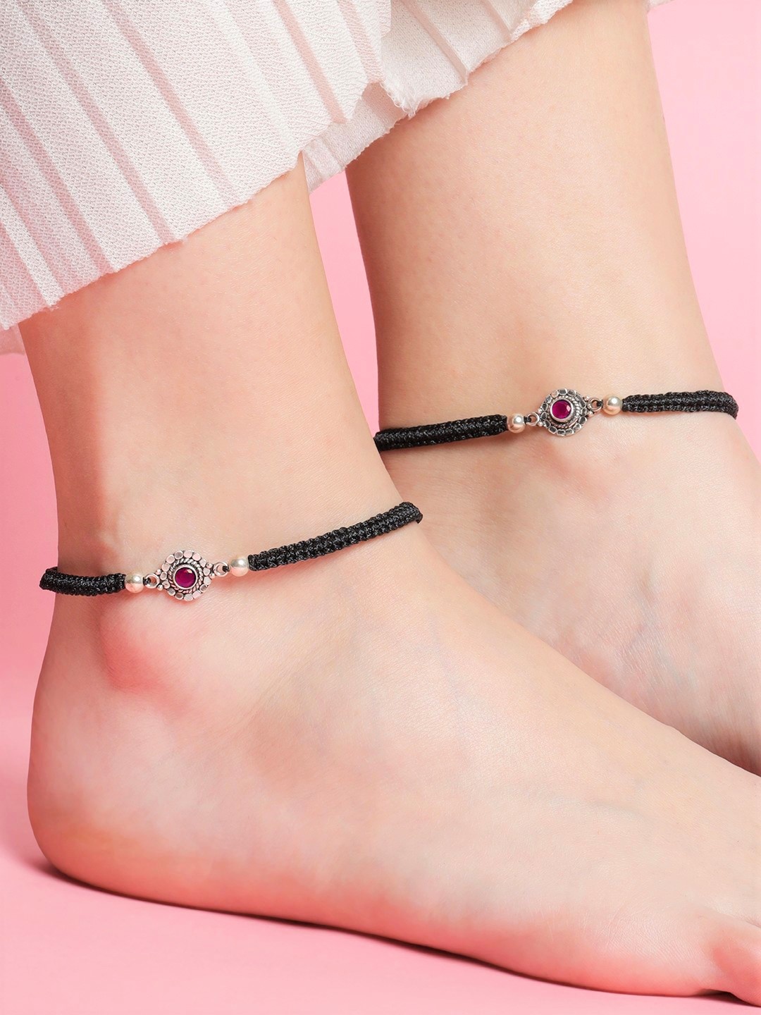 

Zavya Pack Of 2 925 Pure Silver Crystal Silver-Plated Anklets