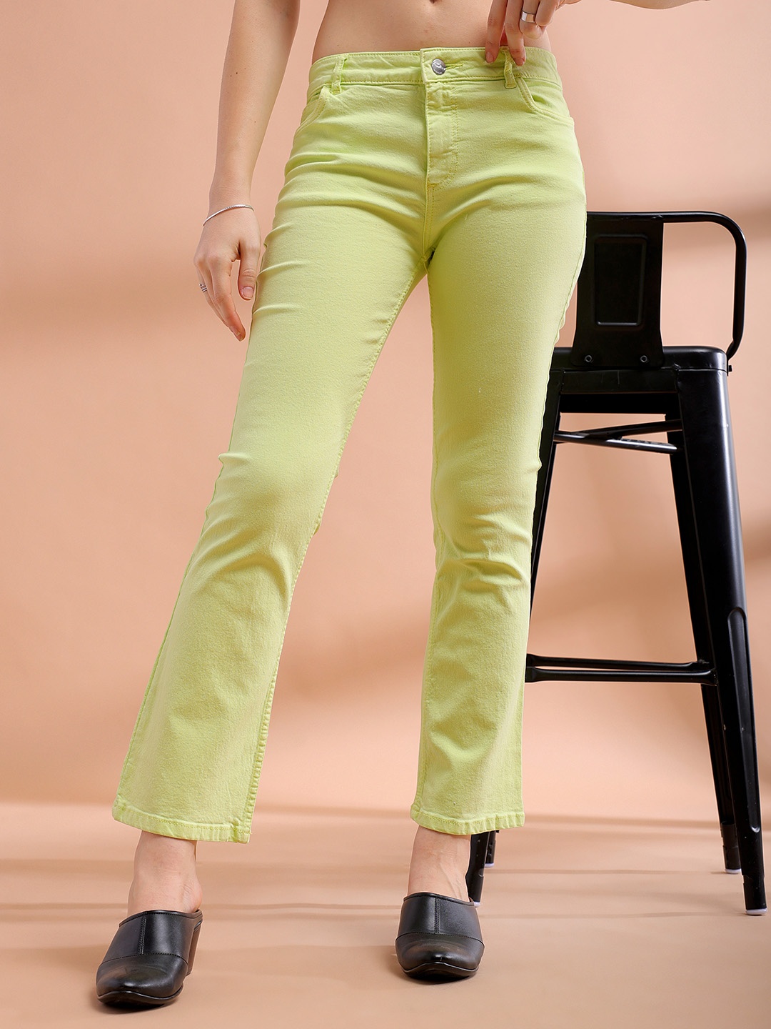 

Freehand by The Indian Garage Co Women Green High Rise Stretchable Bootcut Cropped Jeans