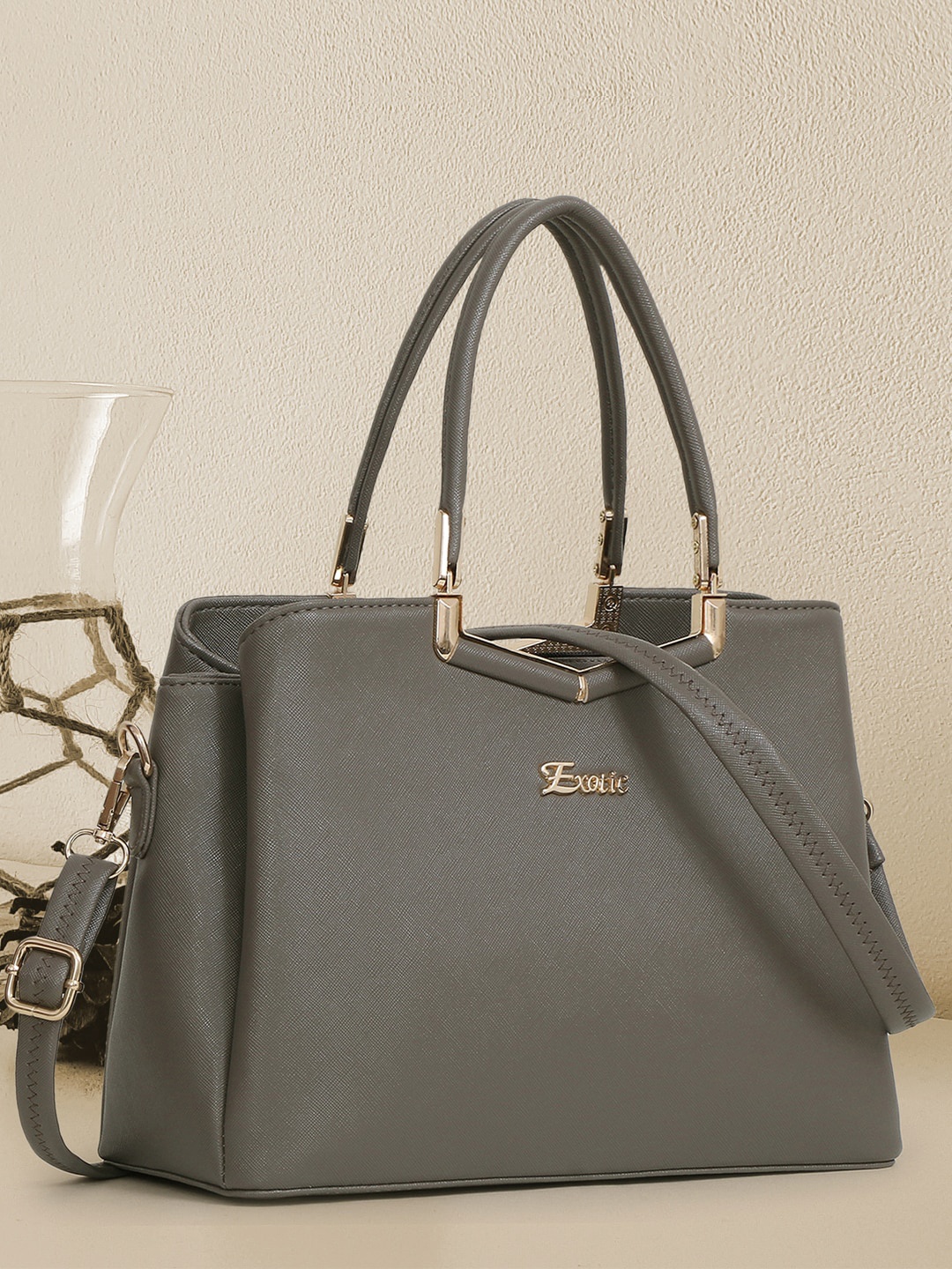 

Exotic Textured Structured Handheld Bag, Grey