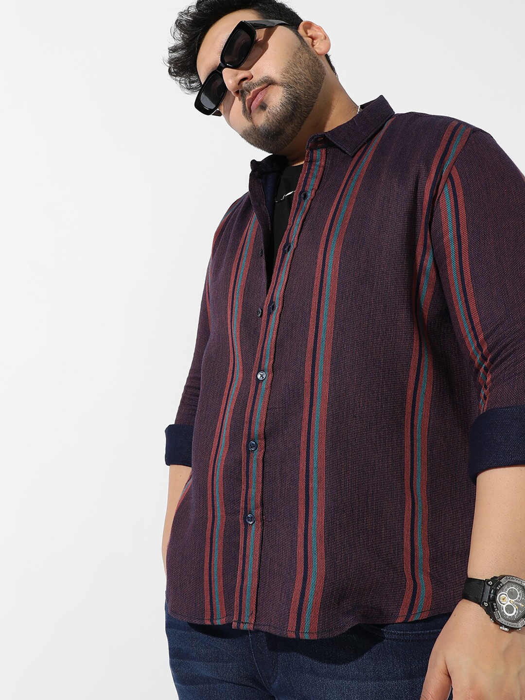 

Instafab Plus Plus Size Spread Collar Striped Cotton Casual Shirt, Maroon