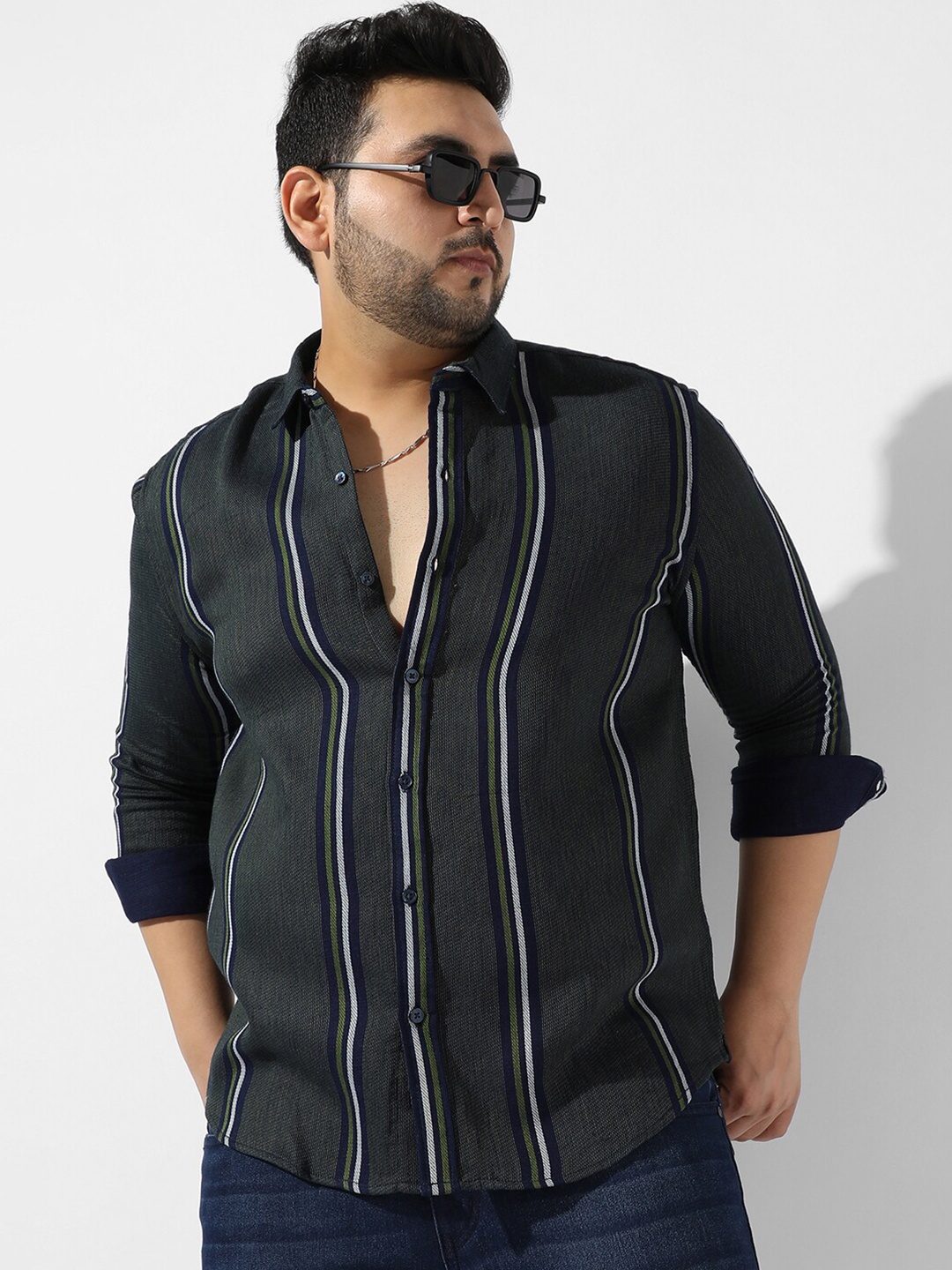 

Instafab Plus Plus Size Spread Collar Striped Cotton Casual Shirt, Navy blue