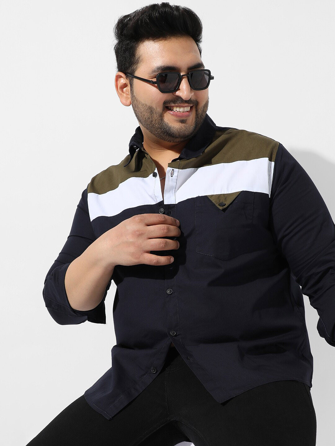 

Instafab Plus Plus Size Classic Striped Cotton Casual Shirt, Navy blue