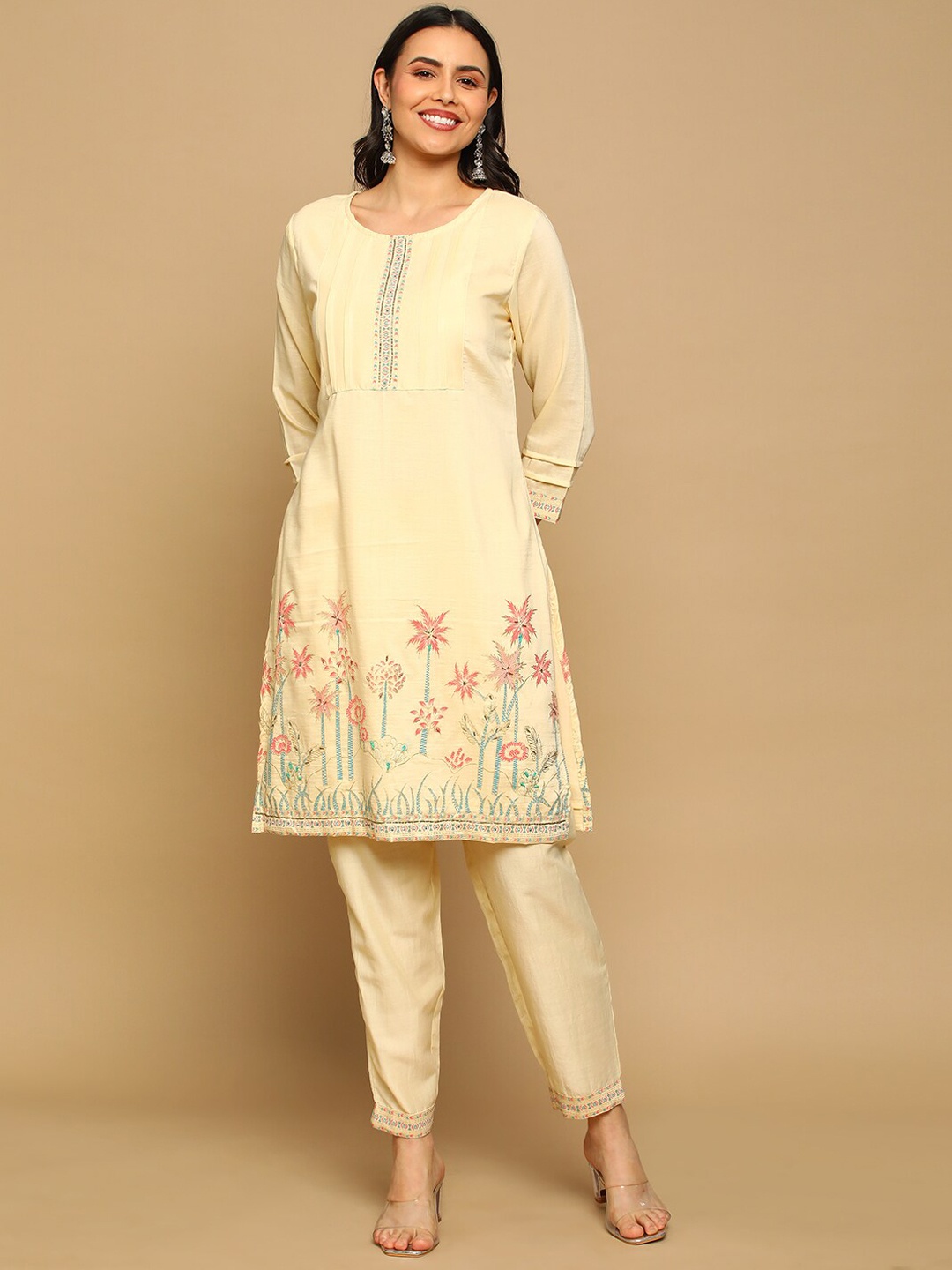 

HEEPOSH Floral Printed Beads Work Kurta with Trousers & Dupatta, Yellow