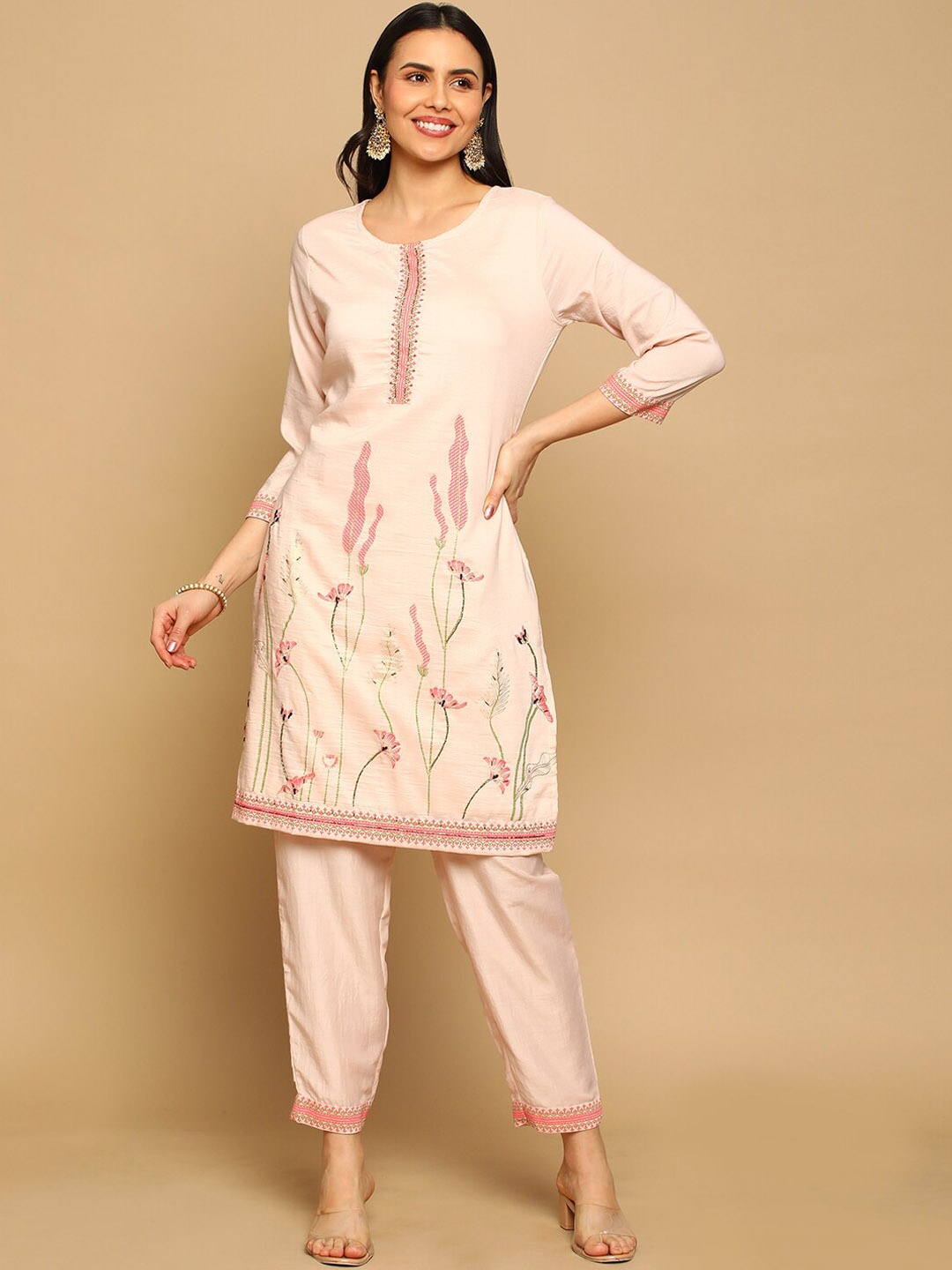 

HEEPOSH Floral Printed Beads and Stones Kurta with Trousers & With Dupatta, Peach