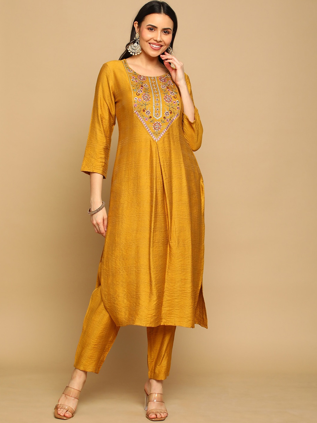 

HEEPOSH Floral Embroidered Thread Work Kurta with Trousers & With Dupatta, Mustard
