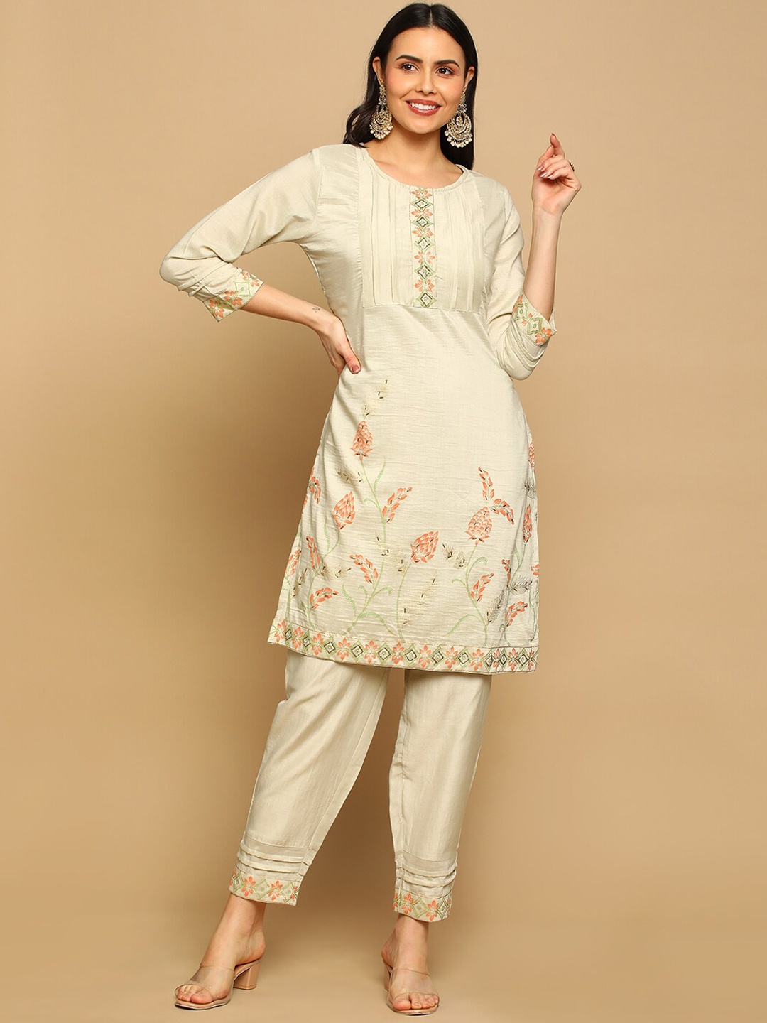 

HEEPOSH Floral Printed Beads Work Kurta with Trousers & Dupatta, Olive