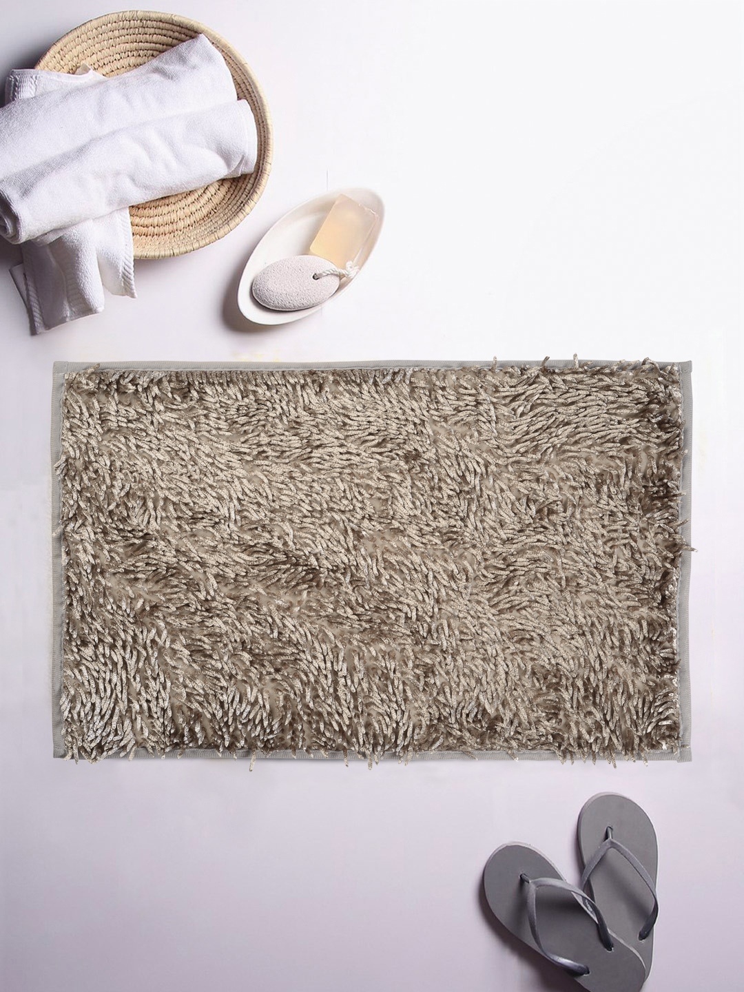 

Cortina Grey Patterned Rectangular Bath Rug