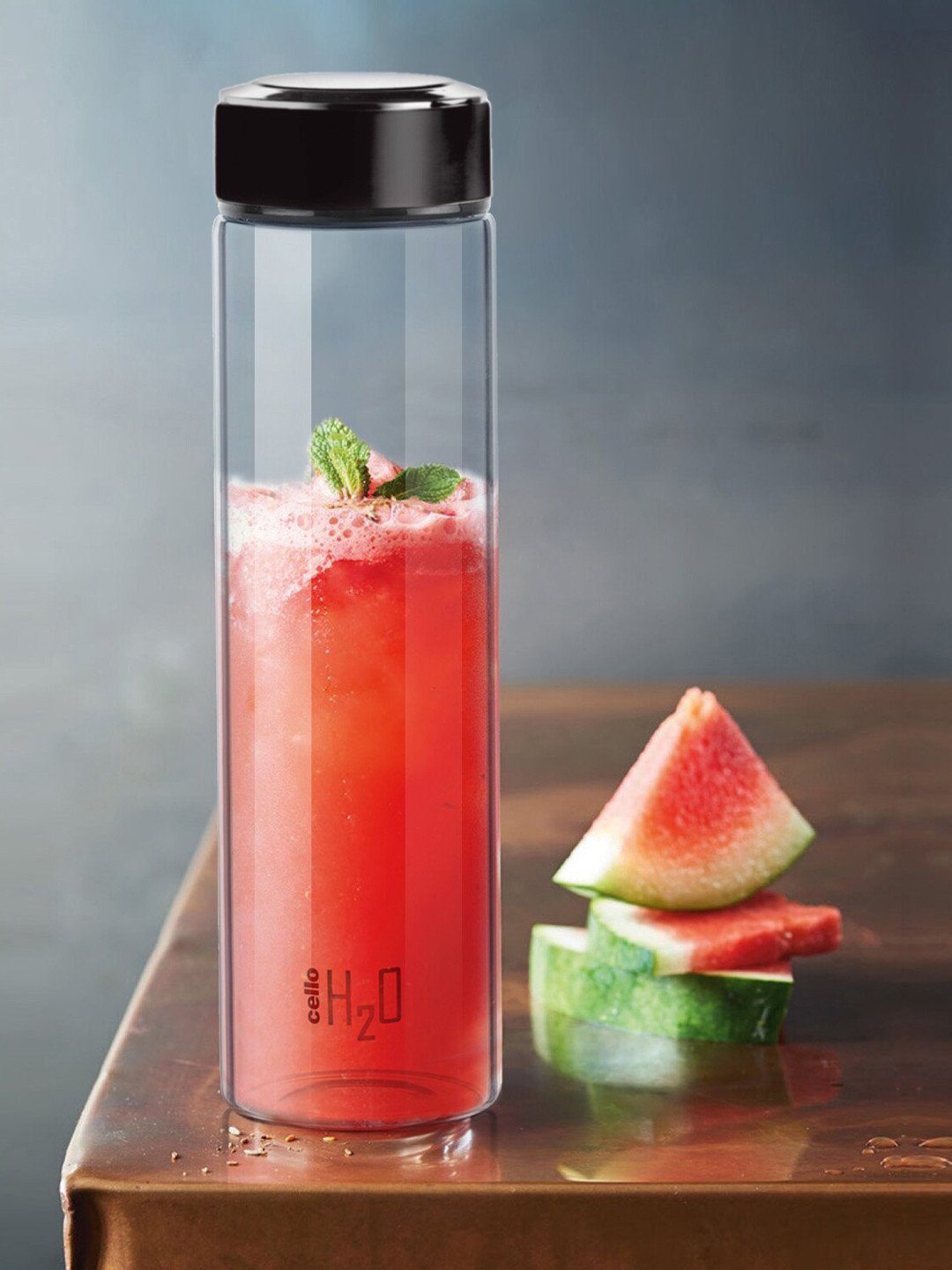 

Cello H2O Borosilicate Glass Water Bottle - 1 Litre, Transparent