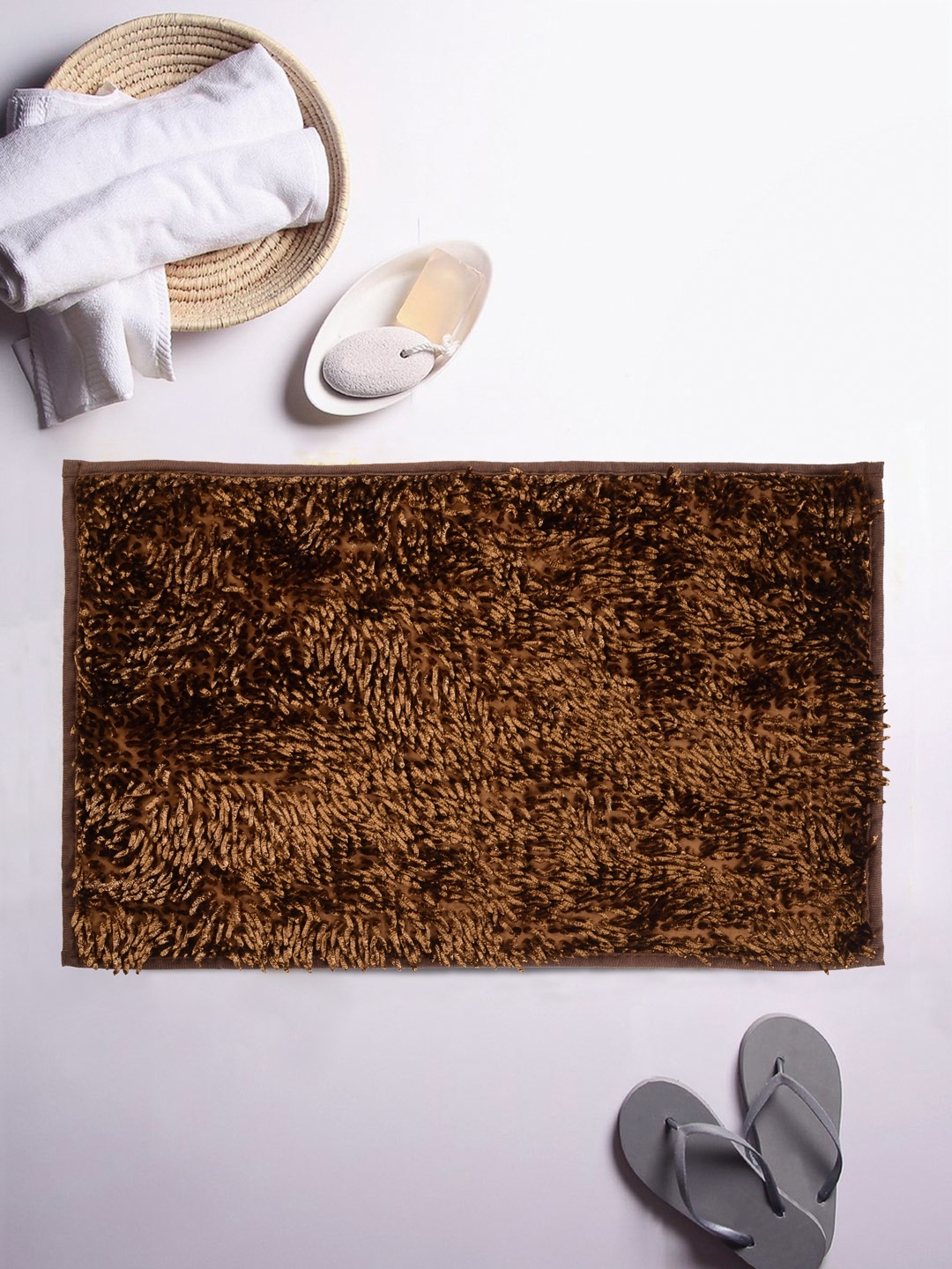 

Cortina Brown Patterned Rectangular Bath Rug