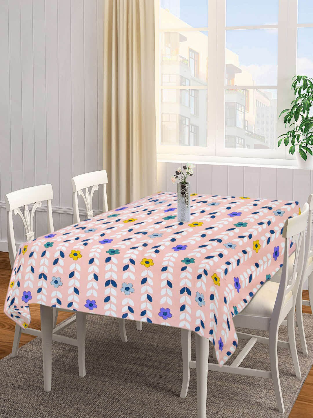 

Arrabi Pink & White Floral Printed 6-Seater Table Cover