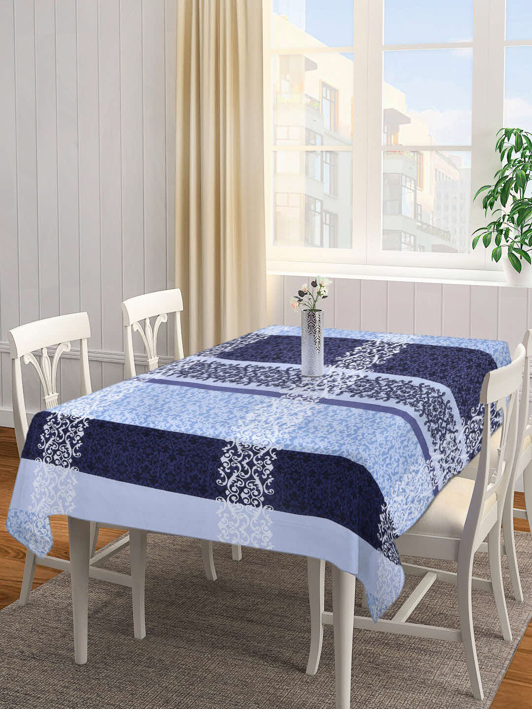 

Arrabi Blue & White Ethnic Motifs Printed 8-Seater Table Cover