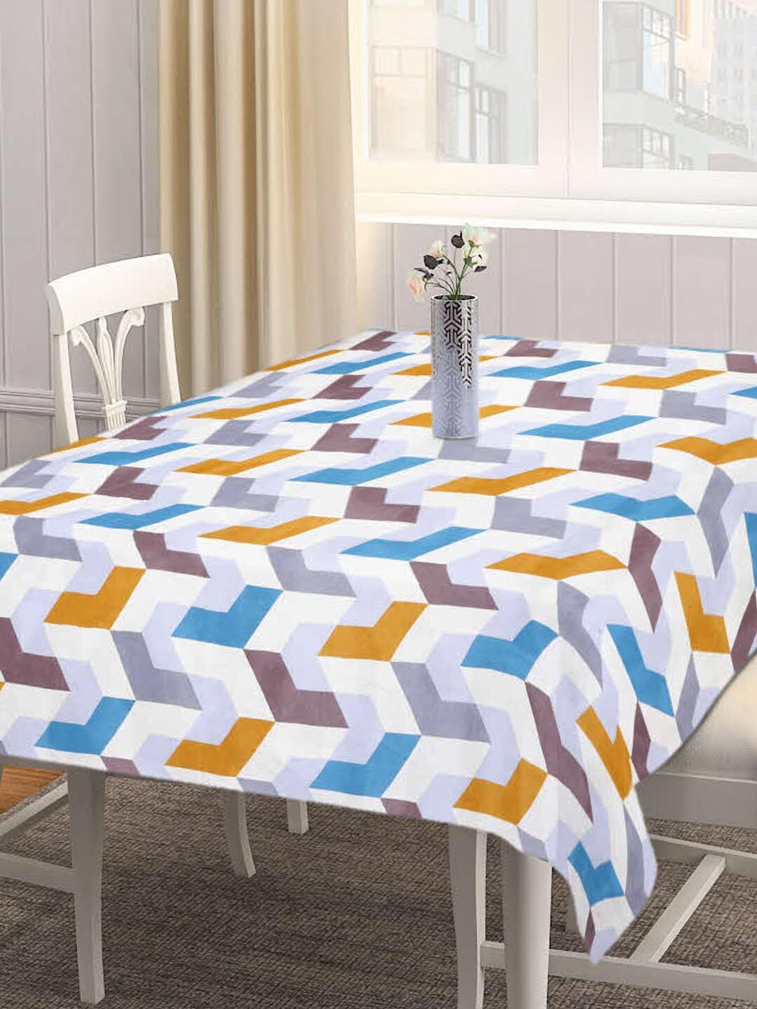 

Arrabi White & Blue Geometric Printed 6-Seater Table Cover