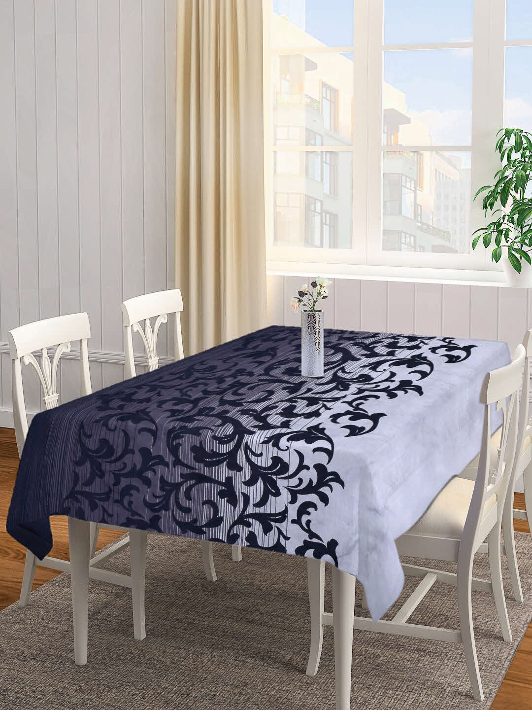 

Arrabi Blue & Black Floral Printed 8-Seater Table Cover