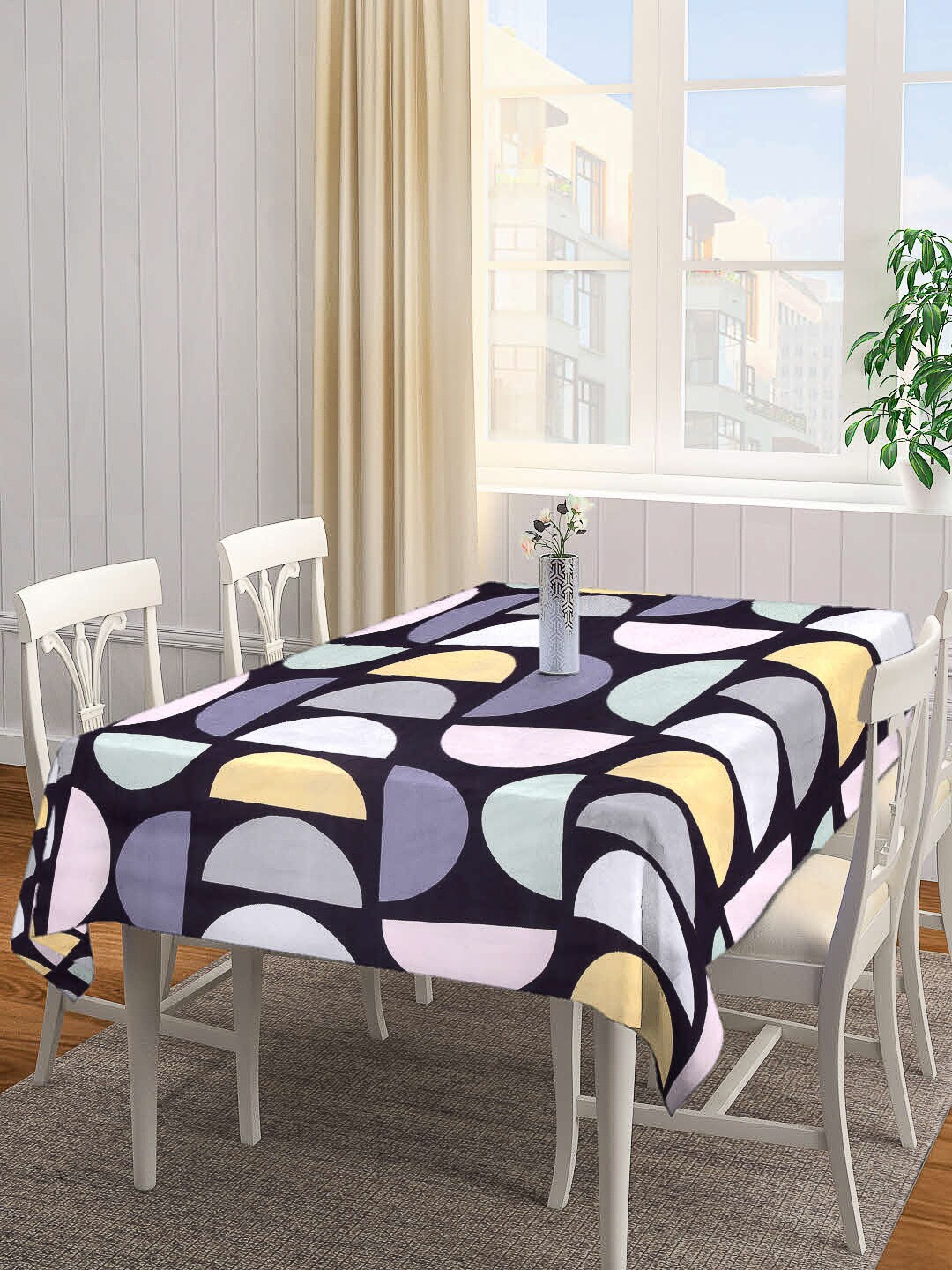 

Arrabi Black & Yellow Printed 8-Seater Table Cover