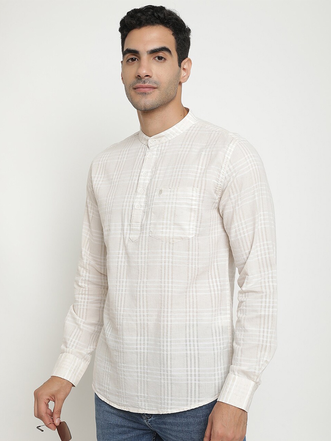

METTLE Mandarin Collar Checked Cotton Casual Shirt, White