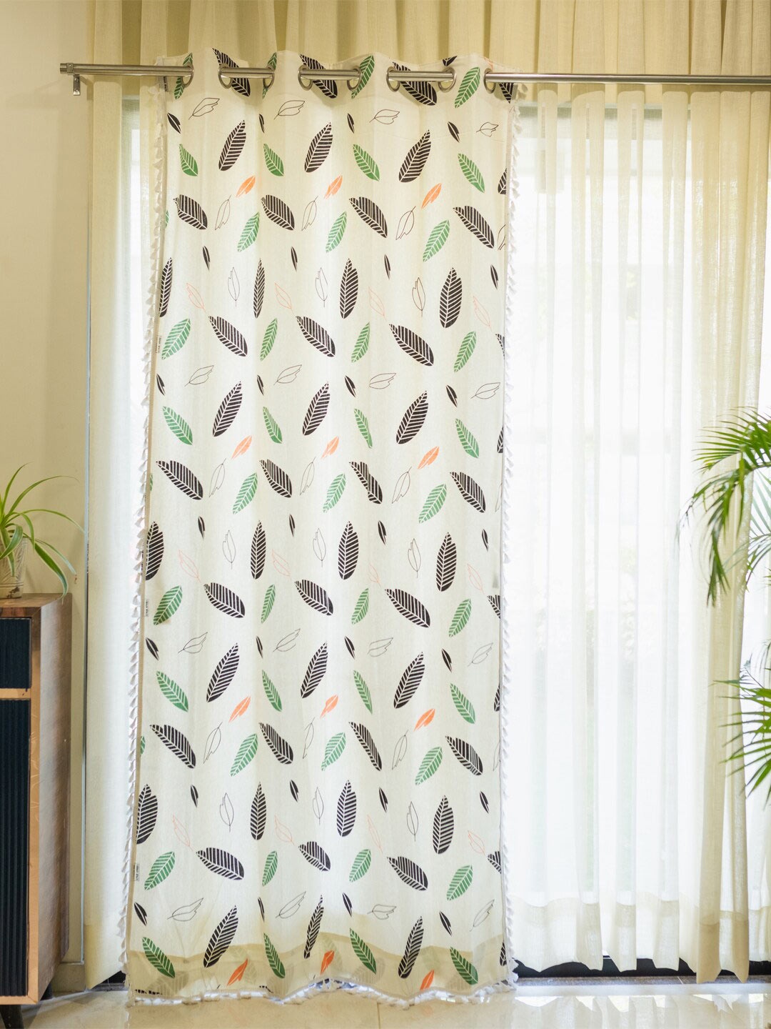 

URBAN SPACE Boho Cream-Coloured & Green Floral Printed Cotton Window Curtain