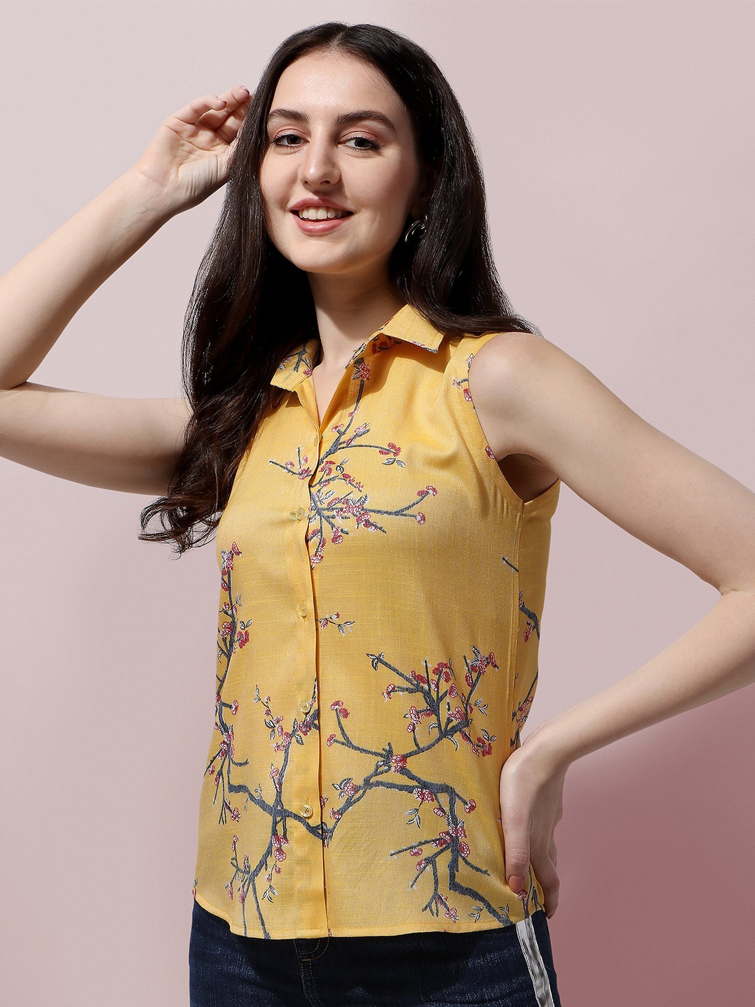 

Oomph! Standard Floral Printed Casual Shirt, Yellow