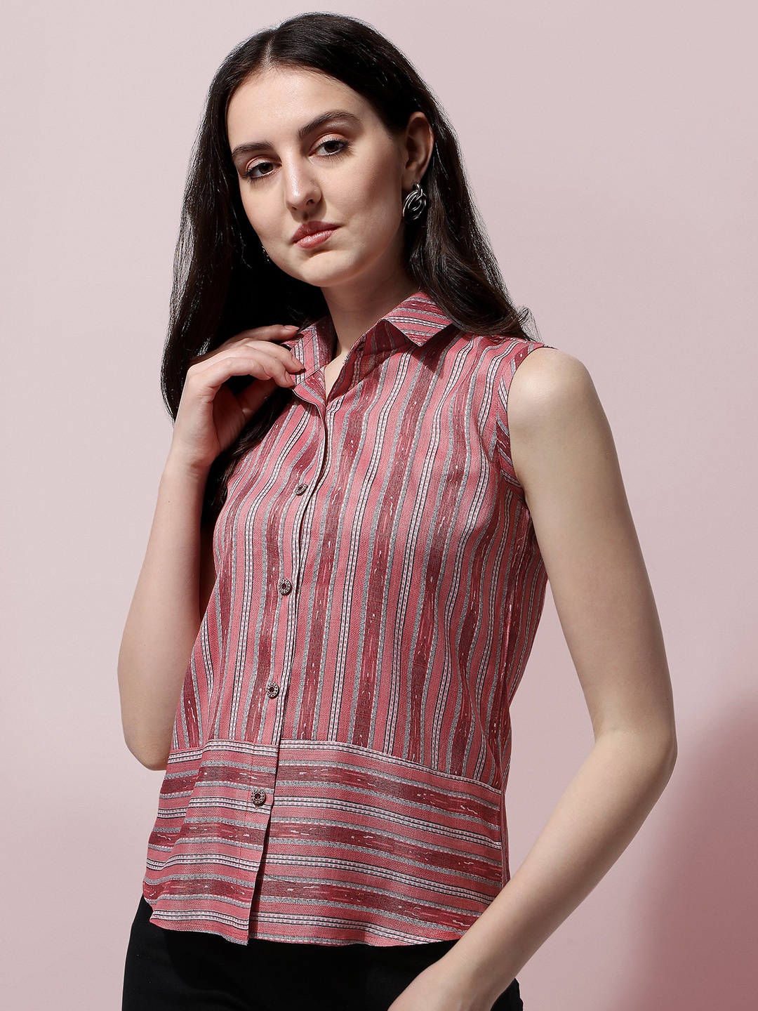 

Oomph! Spread Collar Striped Casual Shirt, Pink