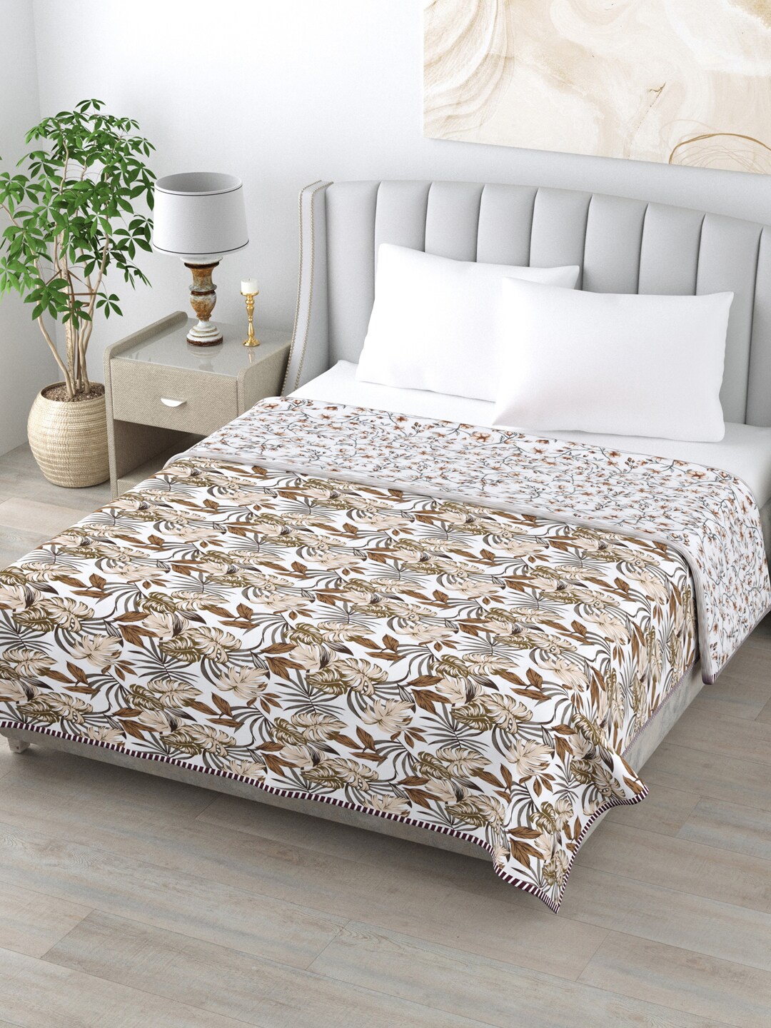 

RAASO White & Brown Floral AC Room 150 GSM Reversible Double Bed Dohar