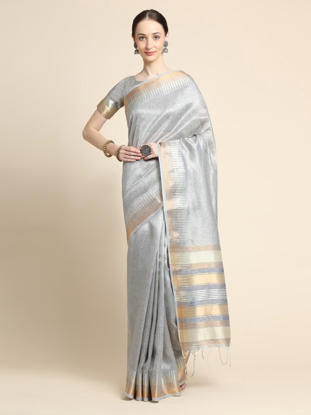 

VISHNU WEAVES Woven Design Zari Tissue Maheshwari Saree, Grey