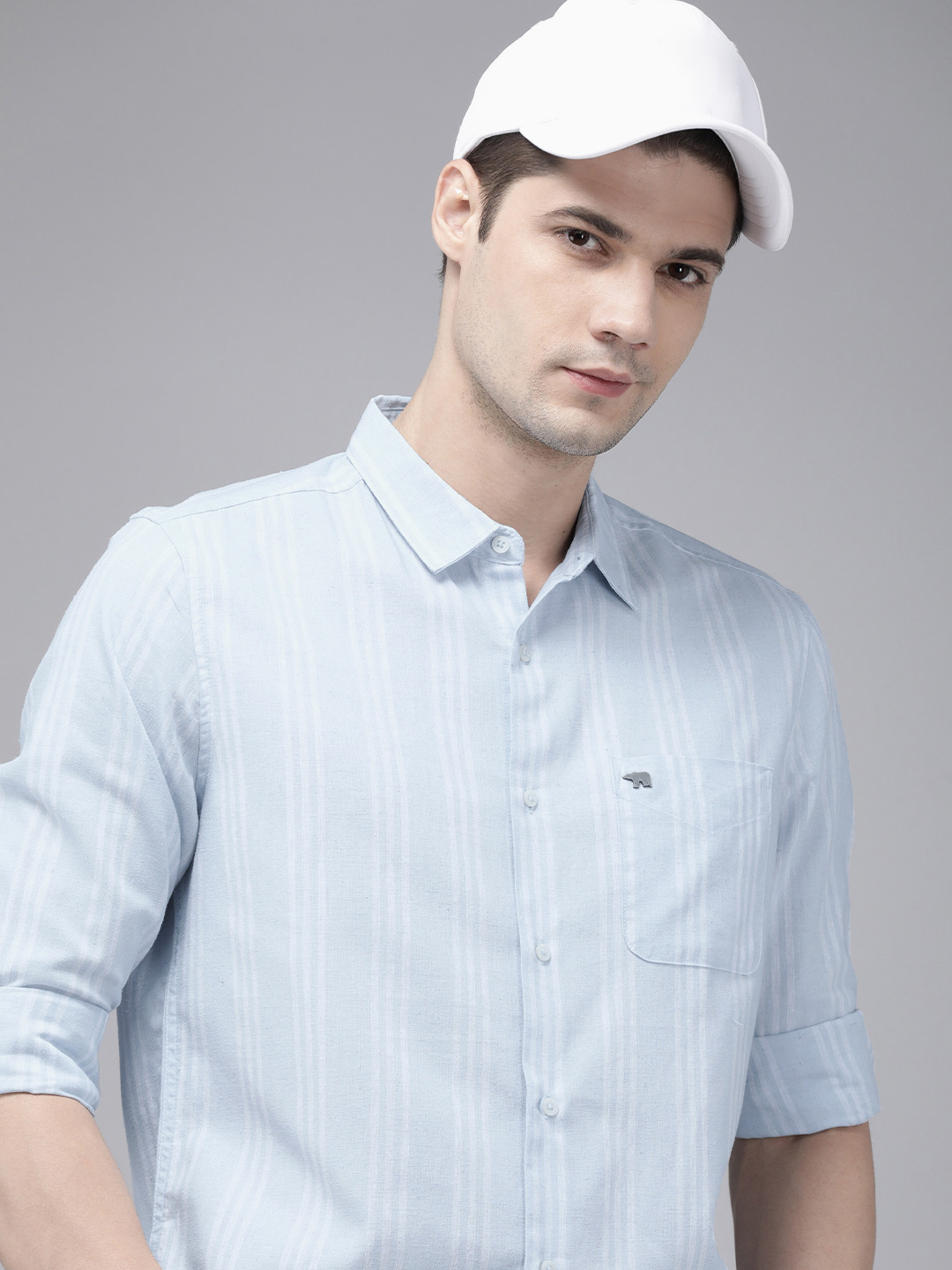

THE BEAR HOUSE Men Blue Slim Fit Opaque Striped Casual Shirt