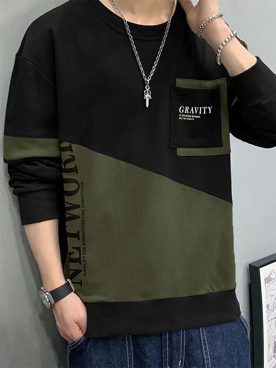 

JUMPCUTS Colourblocked Round Neck Long Sleeves Cotton Slim Fit T-shirt, Black