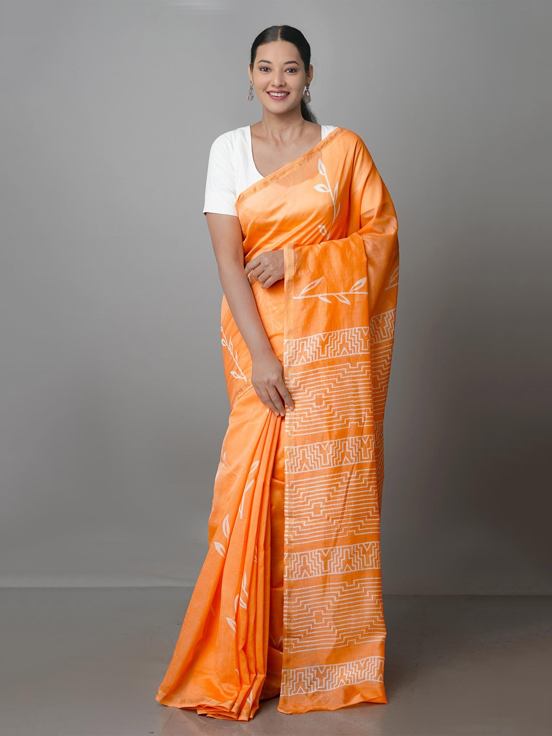 

Unnati Silks Floral Zari Silk Cotton Chanderi Saree, Peach