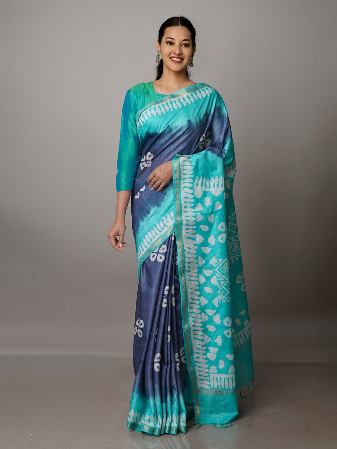 

Unnati SilksBatik Zari Pure Silk Chanderi Saree, Grey