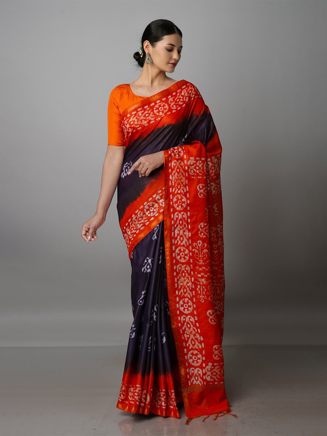 

Unnati Silks Batik Printed Zari Pure Silk Chanderi Saree, Black