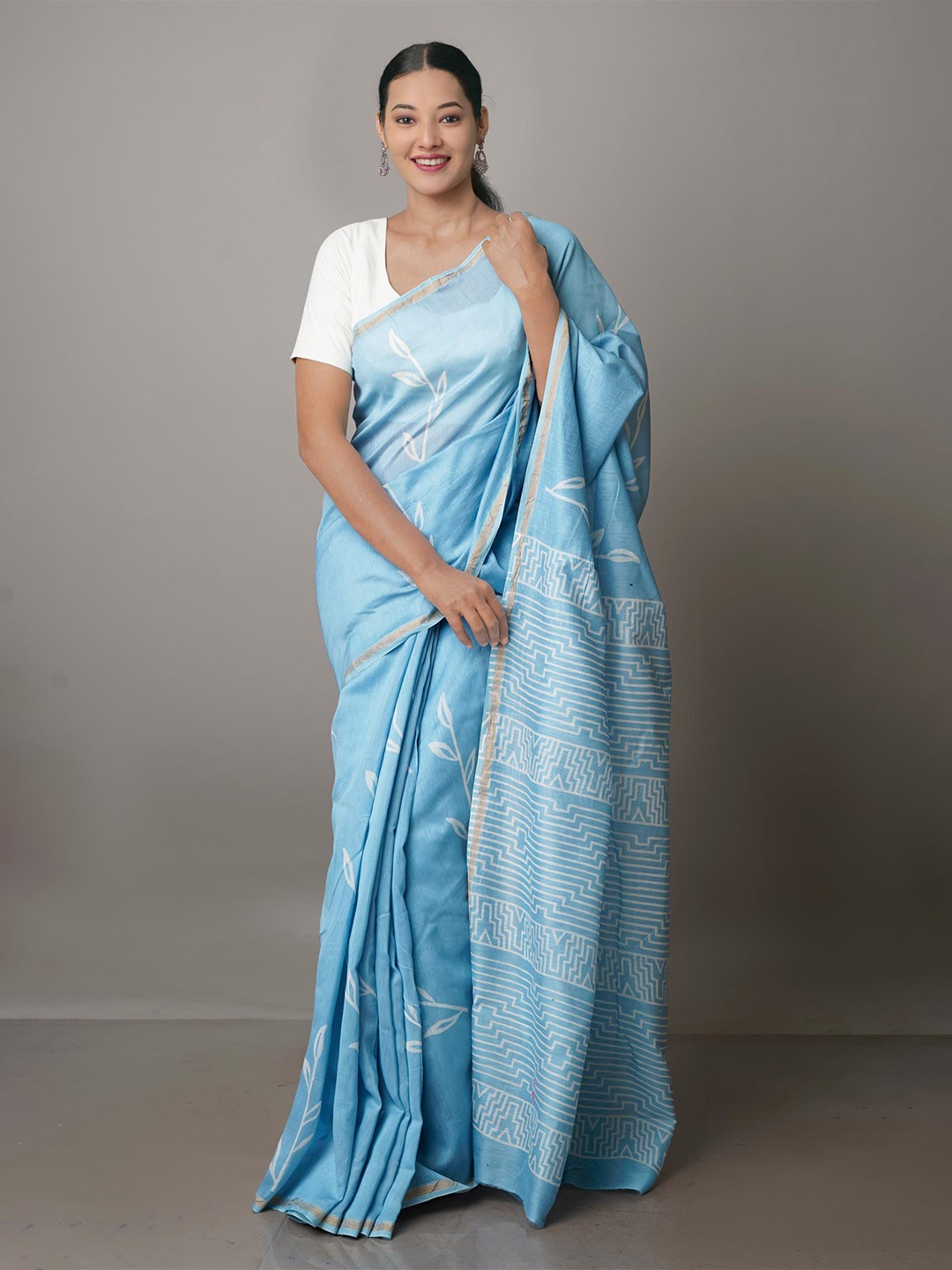 

Unnati Silks Floral Silk Cotton Chanderi Zari Saree With Blouse Piece, Blue
